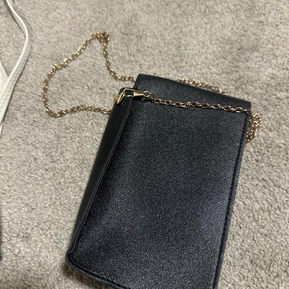 3 purses - Picture 4 of 4